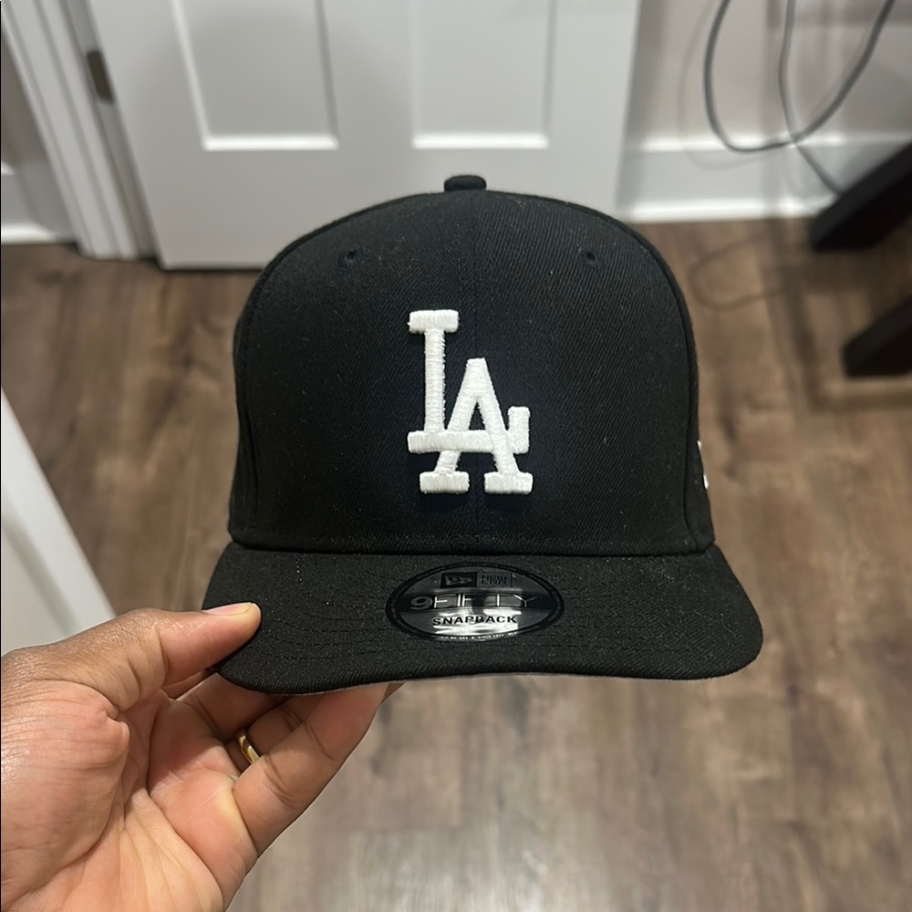 New Era Black and White LA Cap